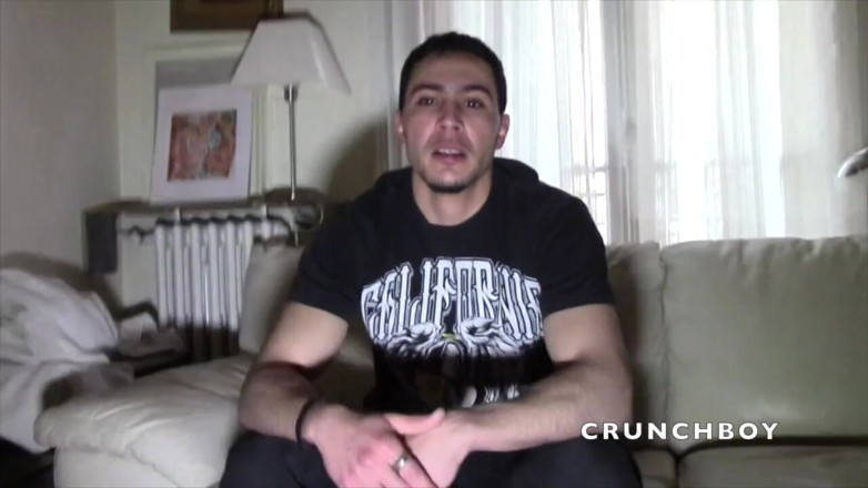 Crunch Boy: Vero arabo etero viene ciucciato da gay