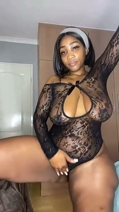 Legendary Booty Overdose: Bbw spogliarello e gioco anale
