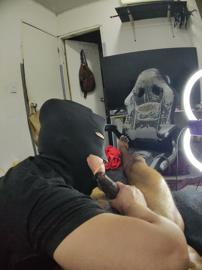 Cum-lobian dickdrainers: Throat Champ Black Mask 3