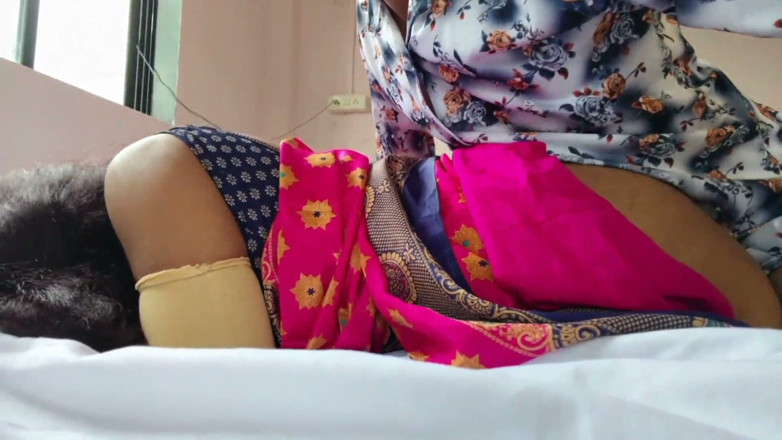 Safashaikh: Soțul Marathi o fute în cur pe soția ei sexy Marathi