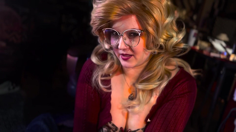 Little Red Russian: A Blowjob and Facial Special