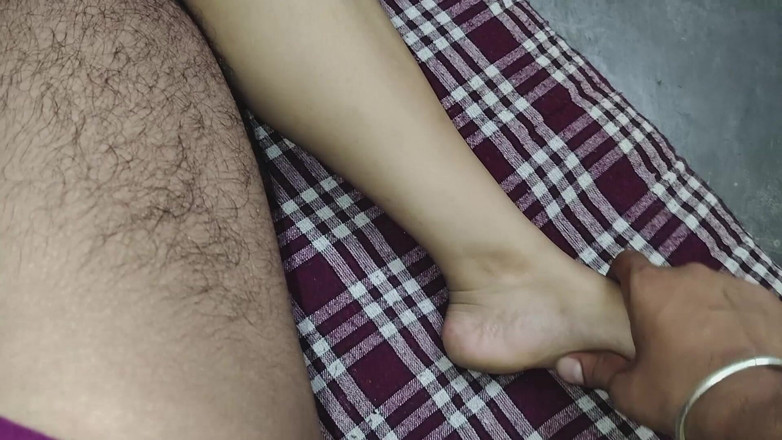 Desigirl37: 印度乡村热辣的年轻女大学生性交