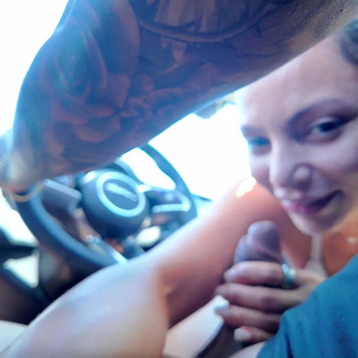 BrandySalazar: Nadržená Latinoameričanka nemůže čekat a dává mu před sebou, dokud se...