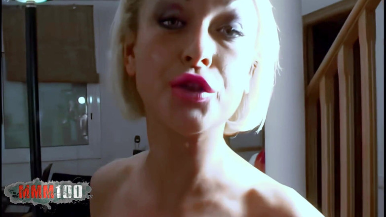 MMM100: Delfynn Delage와 주먹 섹스 레슨