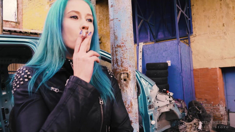 Cruel Anettes fetish world: Kouření Na Demoličním Dvoře