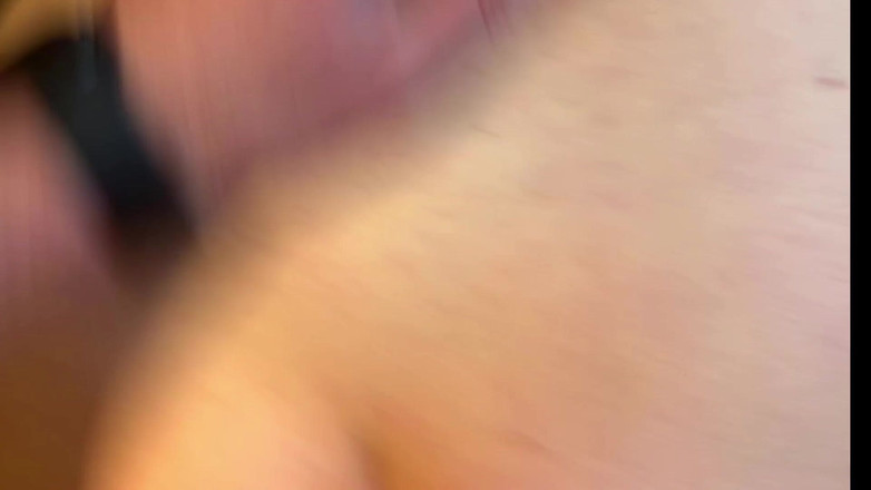 Hornycouple: Transando com minha jovem esposa na cozinha