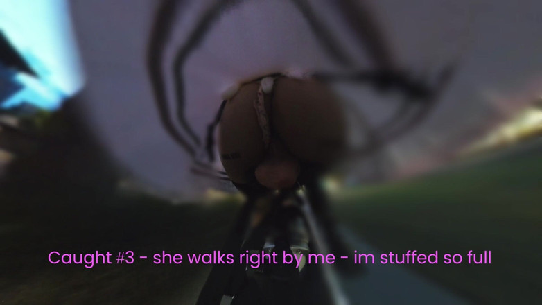 Asiansissypublic: Tunggangan basikal panjang dengan dildo besar ke dalam pantat saya -...