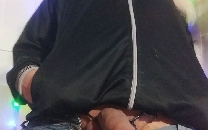 Sol Sortino: Tgirl प्यारा वीर्य निकालना वीर्य