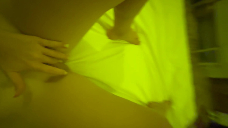 Jinxxxy: Ensam hemma