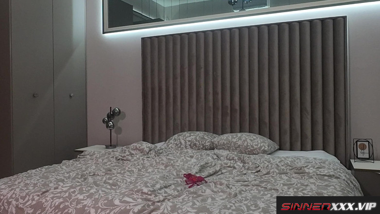 Sinners World: "cum in My Pussy Please" Intense Hot French MILF with...