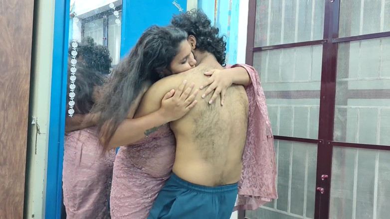 Vaigavarun45: Sexy Lady Seduce a Boy to Fuck