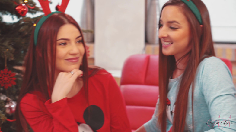 Amirah Adara: Pesta Seks Krismas Untuk Amirah dan Kawan-kawan