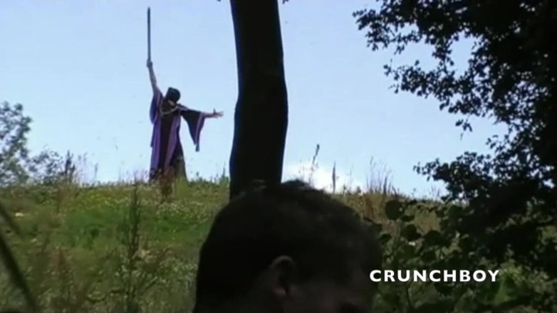 Crunch Boy: Francuski twink zerżnięty w jockstrap przez seksownego strażaka w lesie...