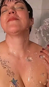 Percikan Splish saya sedang mandi