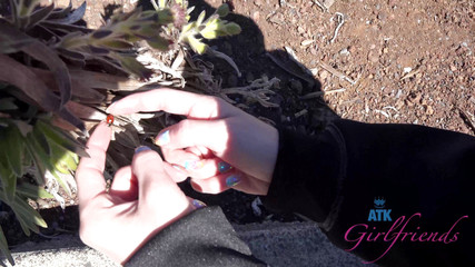 ATK Girlfriends: Virtuell semester på Hawaii med blonda Piper Perri 3/7