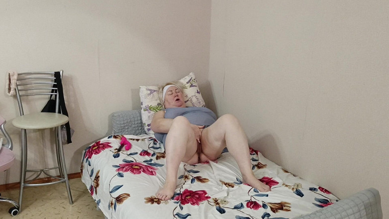 Zona901: 隣人の大きな毛深いアソコと大きな胸