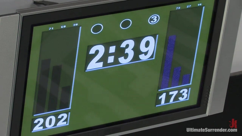 Ultimate surrender by Kink: ウェノナ「体操選手」(0-0)対アドリアナ・ニコール「アドリアナコンダ」(1-0)