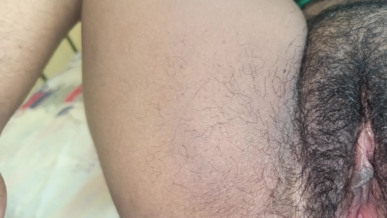 Apple baby: Casalinga figa leccare video virale