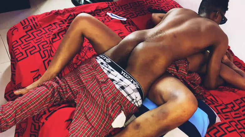 Kpekus Tv: Dersten Önce Üvey Kız Kardeşimle Şenlik