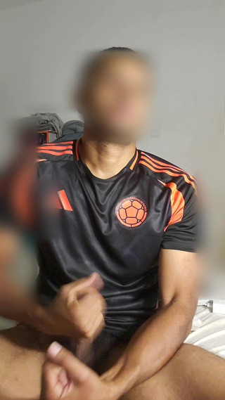 Charlieburrito: Jogador colombiano de futebol aproveitando