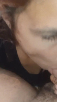 My Stepsister Sucks My Dick in the Morning and I Fill Her Mouth with Cum