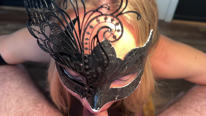 TheSecretSessions: Czy Podoba Ci Się Mój Nowy Strój Lub Ja Połykam...