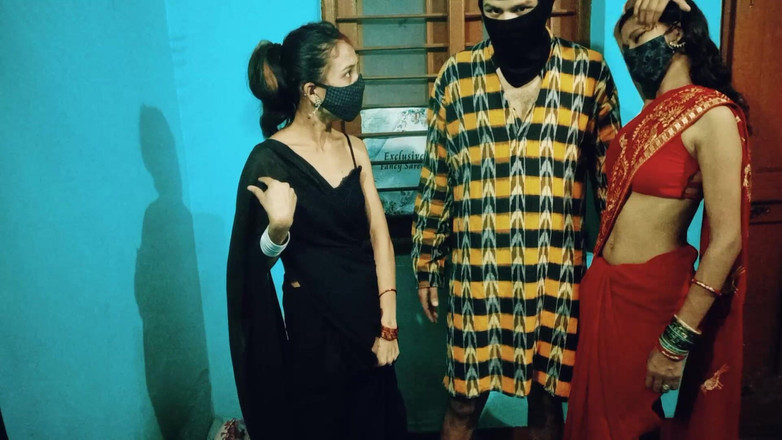 Hot_Monika: Dua kakak ipar india dientot habis-habisan sama kakak ipar yang...