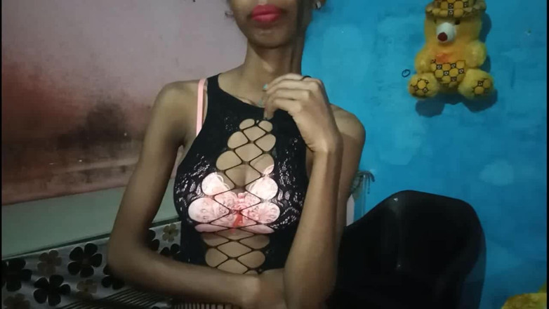 Truefuker: Desi Tina Call Electretion Man and Fuck Me Hard