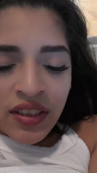 La sexy Gabriela veut te montrer un bon moment
