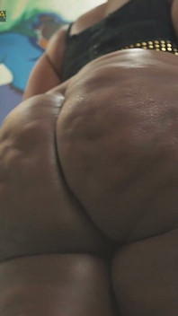 Enormous African Giantess Ass Swallows, Crushes & Grinds Tiny White Doll Man