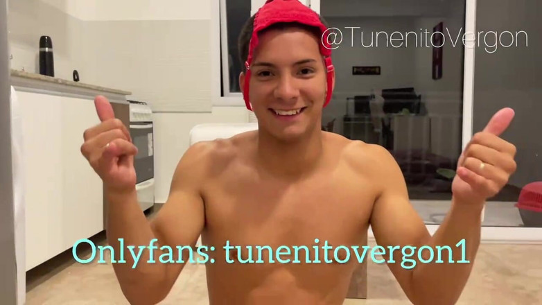 Tunenitovergon: パートナーをエロティックなランジェリーで驚かせて、私はイケてた