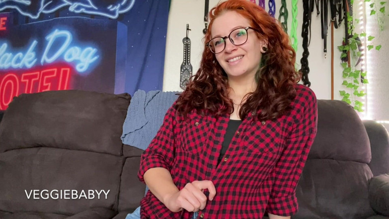 Veggiebabyy: Stříkání do mého břicha tlačítko JOI