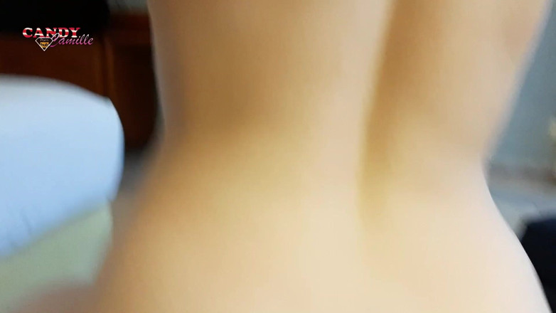 Candy Camille: İş gezisinde patronumu siktim