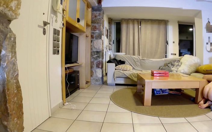 Dream Justin: Cameră de supraveghere Soția curvă își înșală soțul în timp ce este singură...
