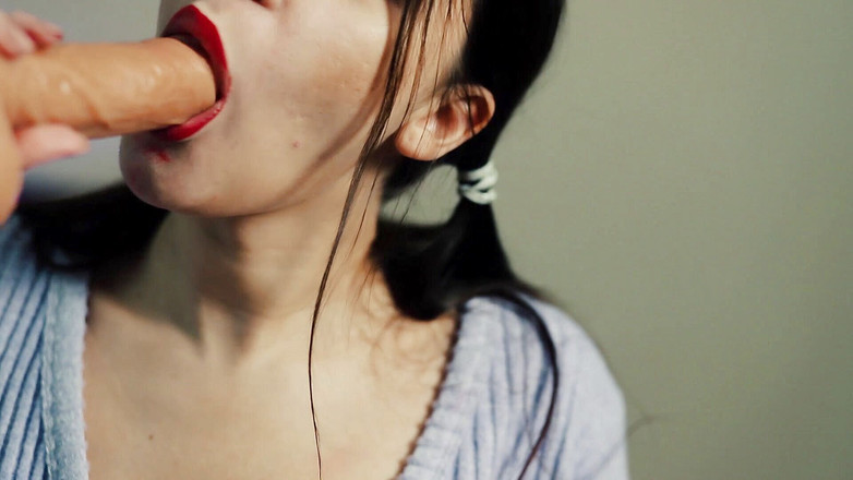 PaXionfruit: Suck and lick my lovely dildo