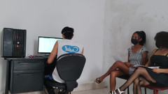 NEGRITA SEXY: 새로운 야심찬 비서를 유혹하는 인사부장