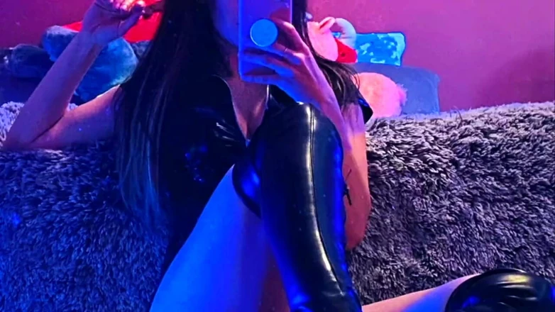 TheRealKittyD: 戴绿帽子的痴迷思维操逼