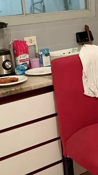 Fucking Di Dapur Dengan Zakar Cantik Ayah Tiri Muda Saya