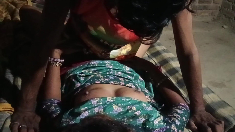 Indian sex2: Madrastra india, sexo en la noche de sexo duro frente...