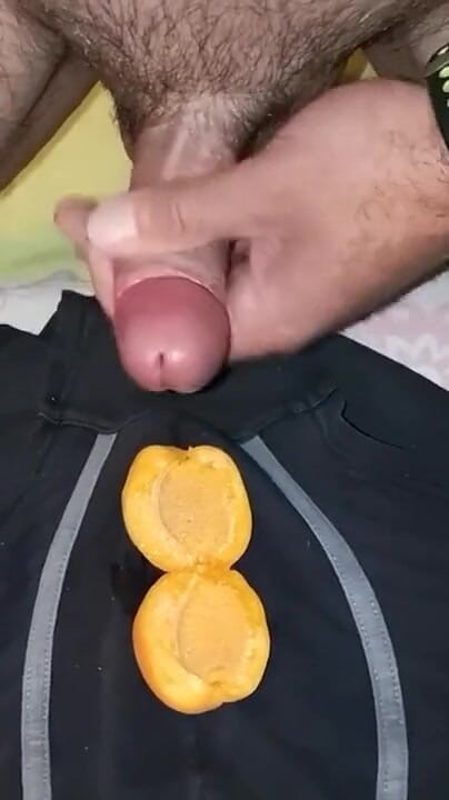 Breakfast with apricot and sperm (Cicci77 Fetish) Breakfast with apricot and sperm (Cicci77 Fetish)