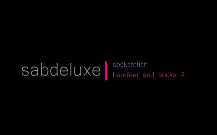 Sabdeluxe: 66. Barefeet y calcetines