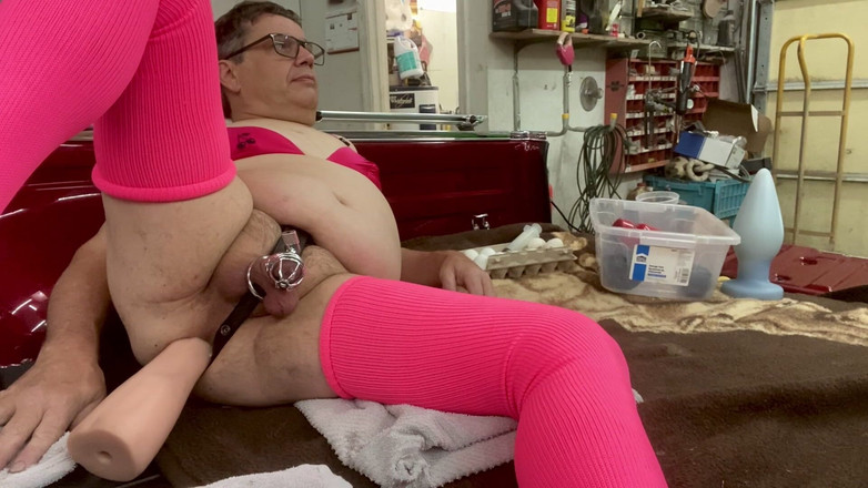 Dozen summer 3: Hladová fistingová díra !!