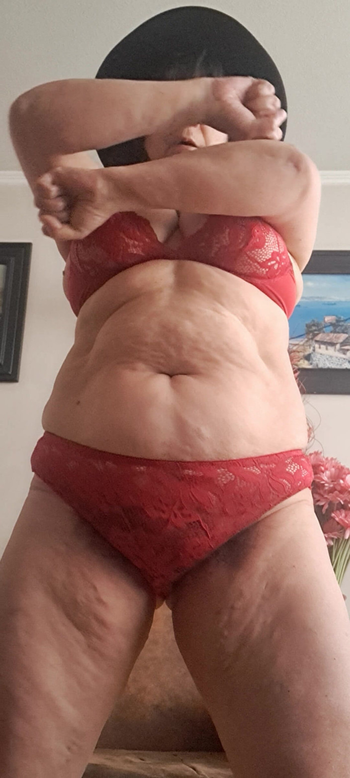 Mommy big hairy pussy: Mujer madura caliente y más