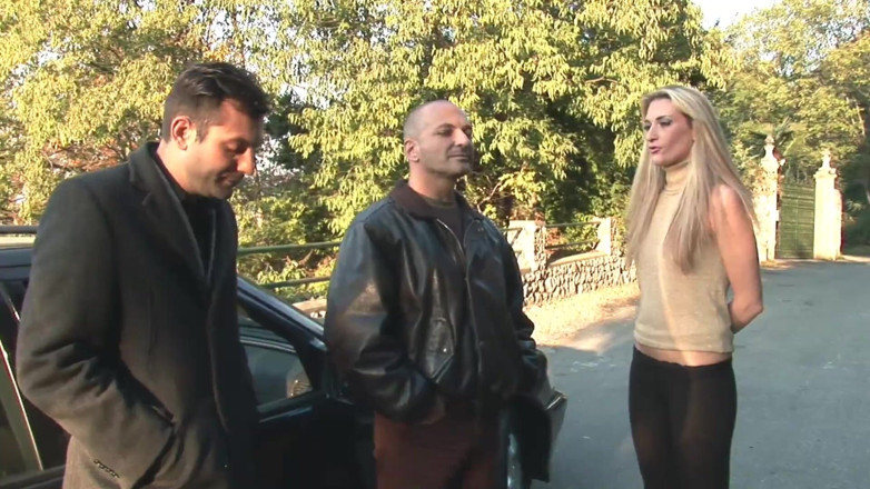 XTime Vod: İzinsiz ateşli amatör orta yaşlı seksi kadınlar sikiliyor ve göğüslerine...