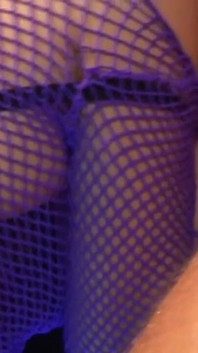 Ragazza arrapata viene scopata nel buco del culo