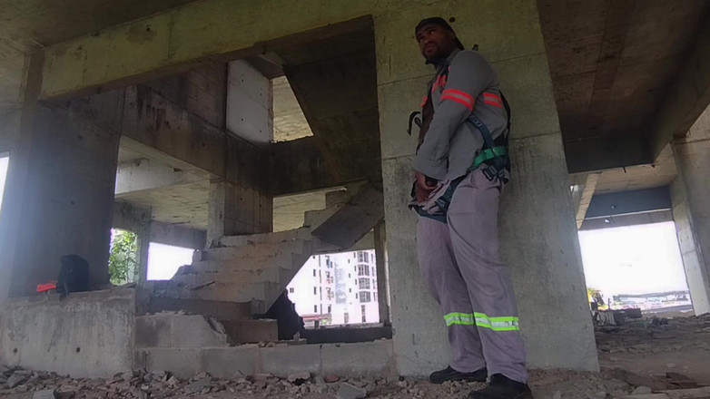 TheBlacKHunterr: Я взял игрушку на работу и посмотри, что у меня получилось