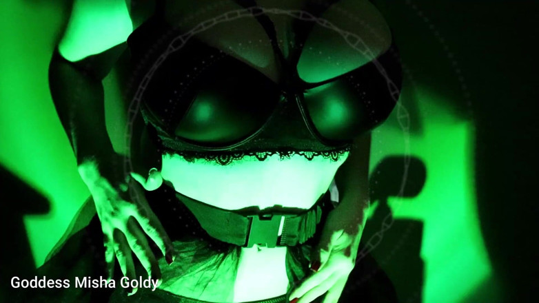 Goddess Misha Goldy: Come into my smoking magic web!