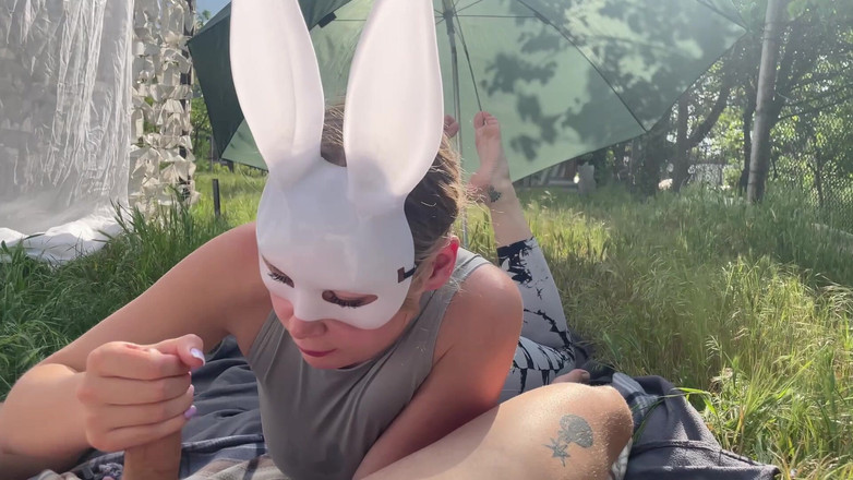 HotPrincessUA: Geheimes mädchen lutschte mich auf dem Hof