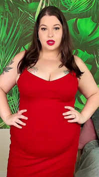 Girlfriend's MILF Shrinks You