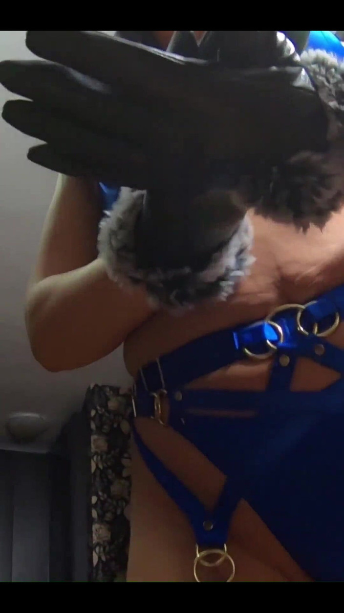 MilfyCalla: I Hope You Like My Very Slutty Clothes!